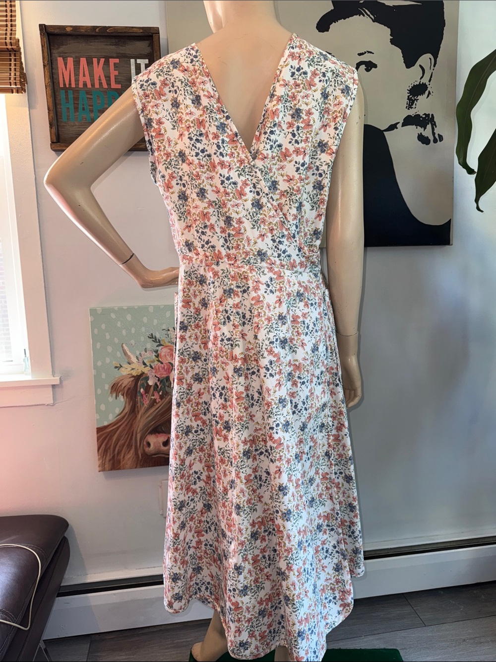 Vintage Floral Cotton Back Wrap Midi Dress - Picture 7 of 16